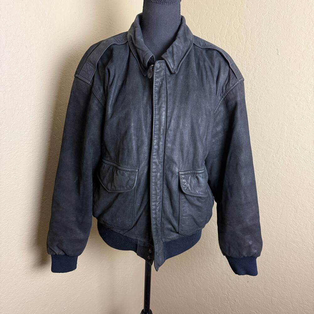 Global Identity G-III Black Leather Bomber Jacket Mens Size M Map Print Lining